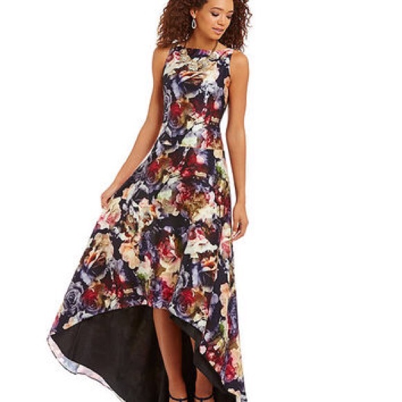 Adrianna Papell Dresses & Skirts - Stunning Adrianna Papell Floral High Low Gown